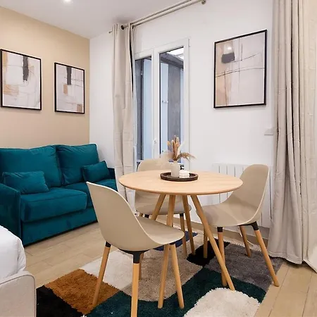 Lasuite Montbrun Apartment *